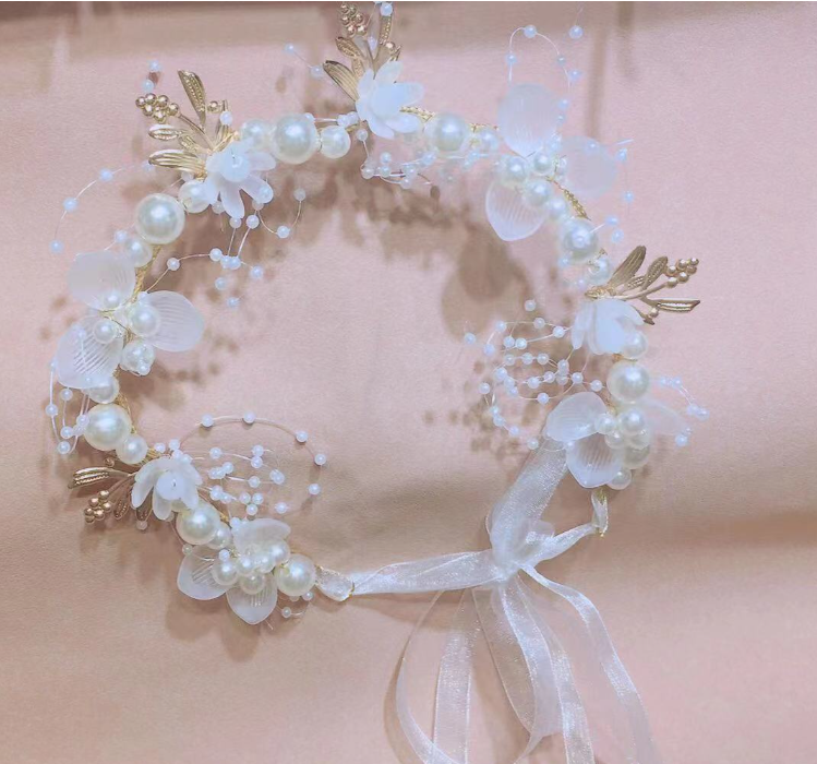 Băng đô đính hạt hoa Tiara