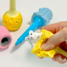 Bộ 4 bút bi 3000 Peekaboo - item lựa chọn hoàn hảo cho bé gái, cafe học tập học viện tài năng